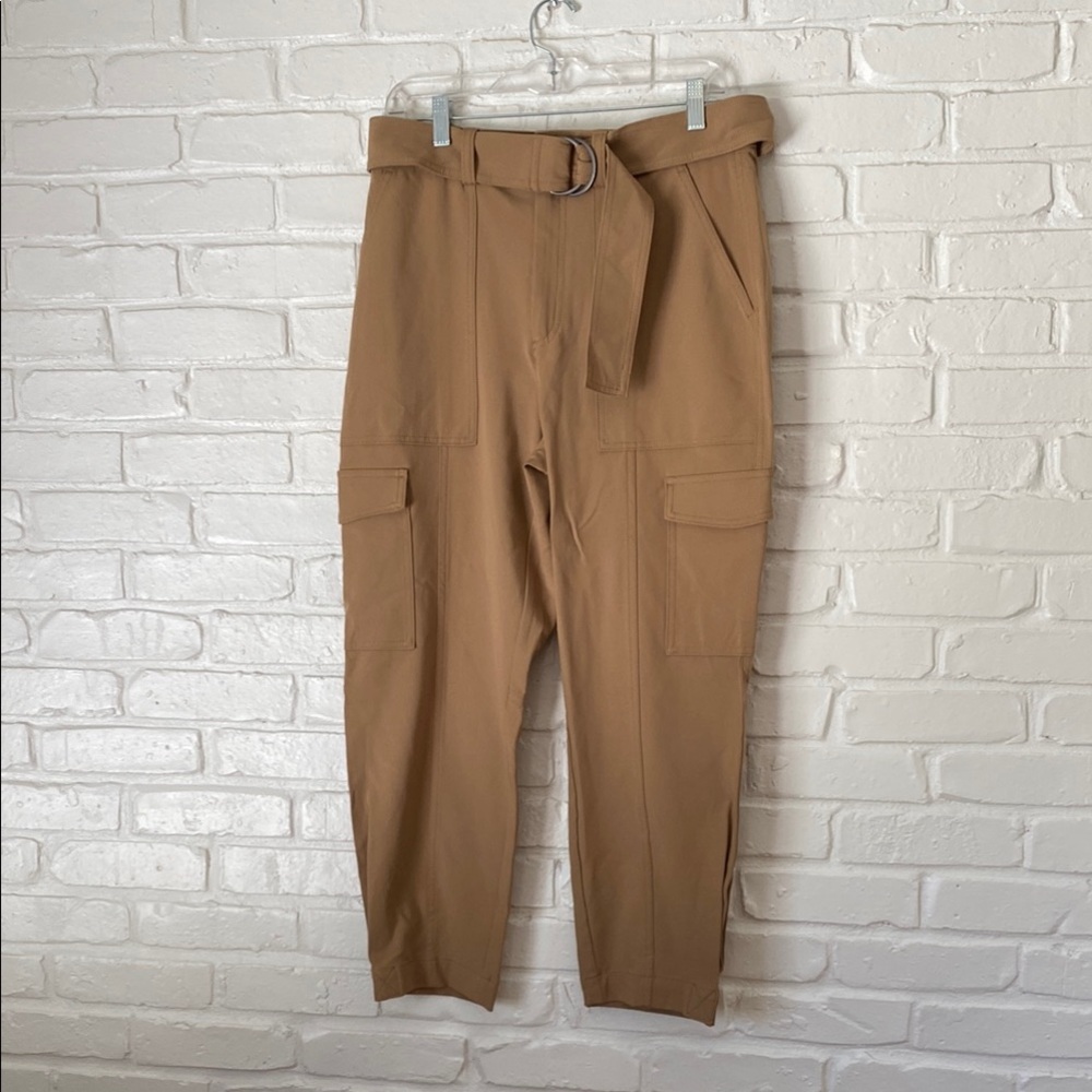 Banana Republic Women’s Tan Cargo Pants - 10